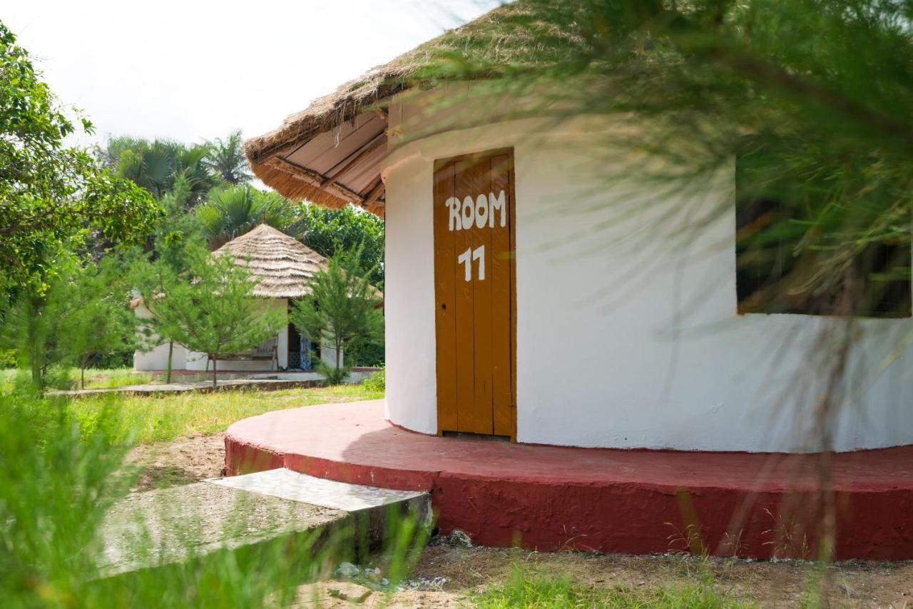 Tamba Kuruba Eco-Lodge Folonko Extérieur photo