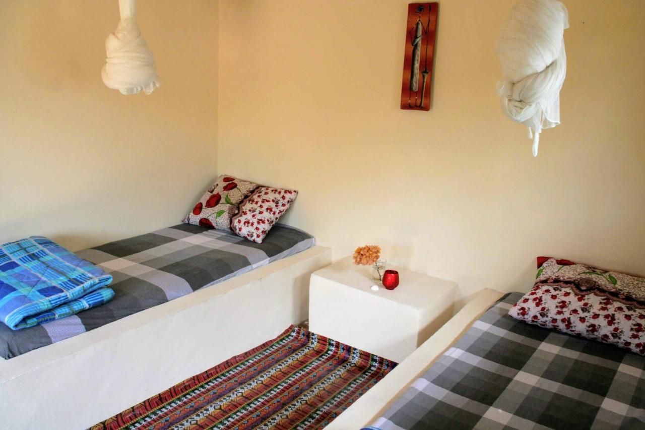 Tamba Kuruba Eco-Lodge Folonko Extérieur photo