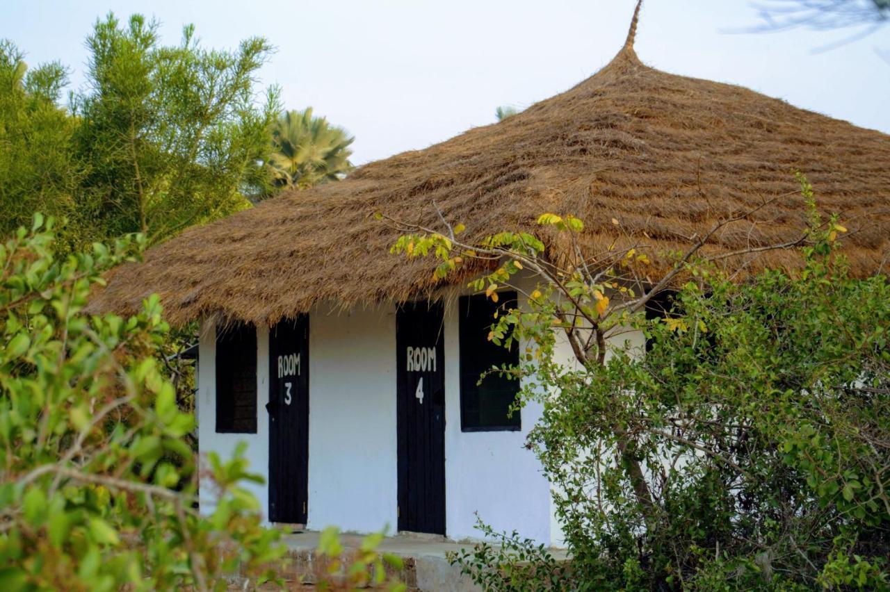 Tamba Kuruba Eco-Lodge Folonko Extérieur photo